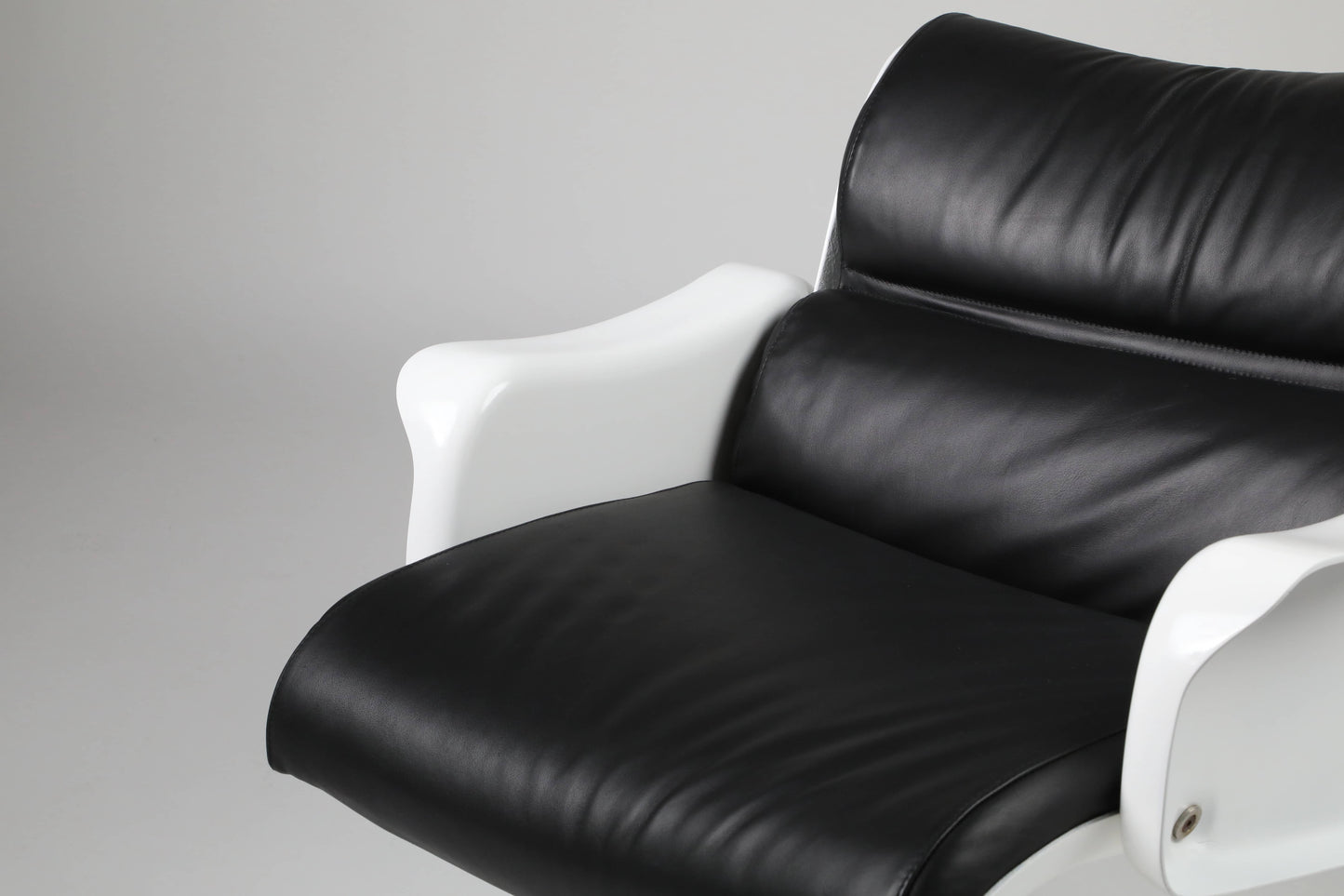 Yrjö Kukkapuro C-saturnus Haimi Nojatuoli