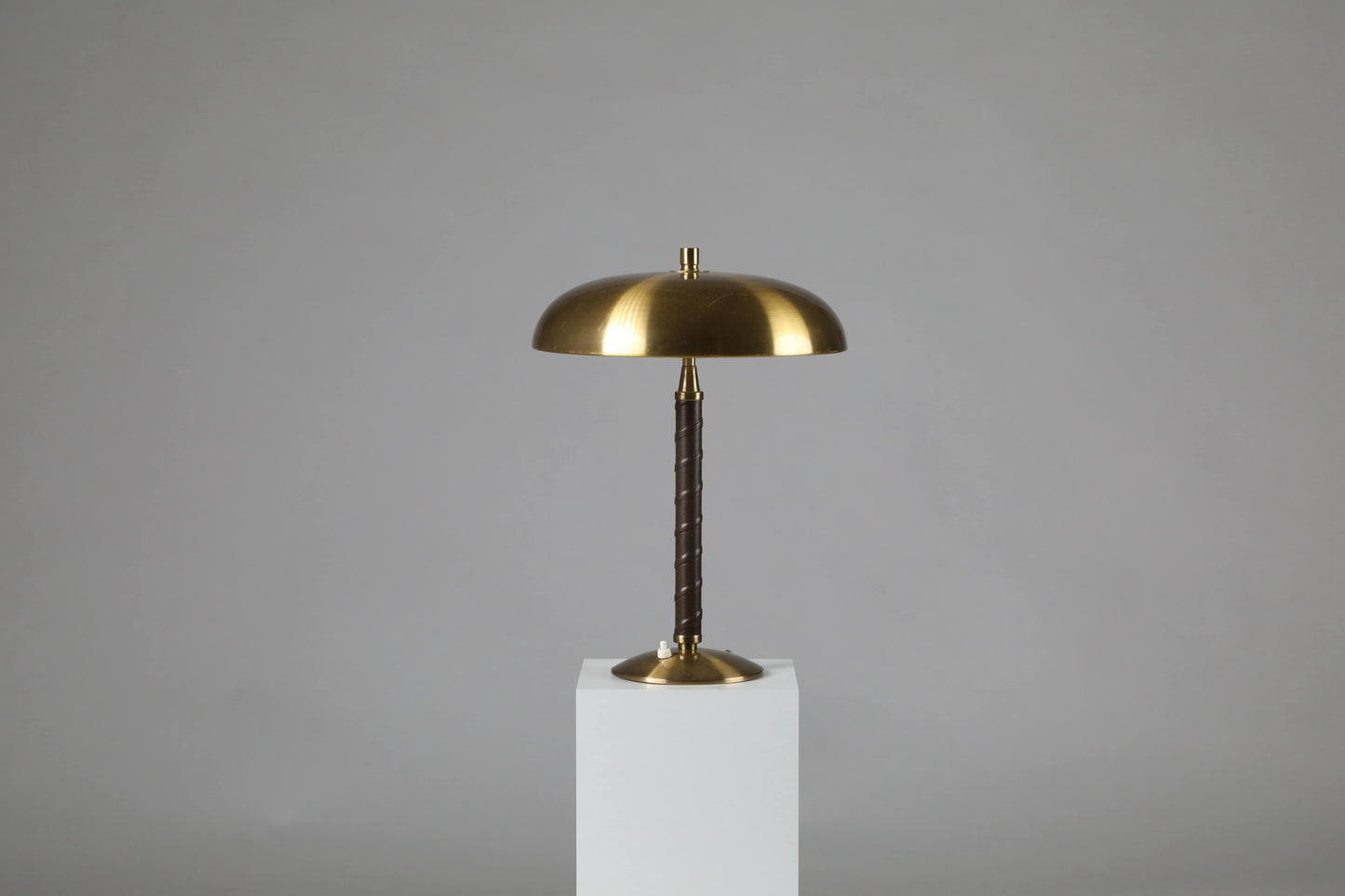 Einar Bäckström 5013 Table lamp