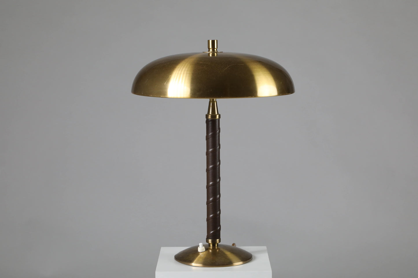 Einar Bäckström 5013 Table lamp