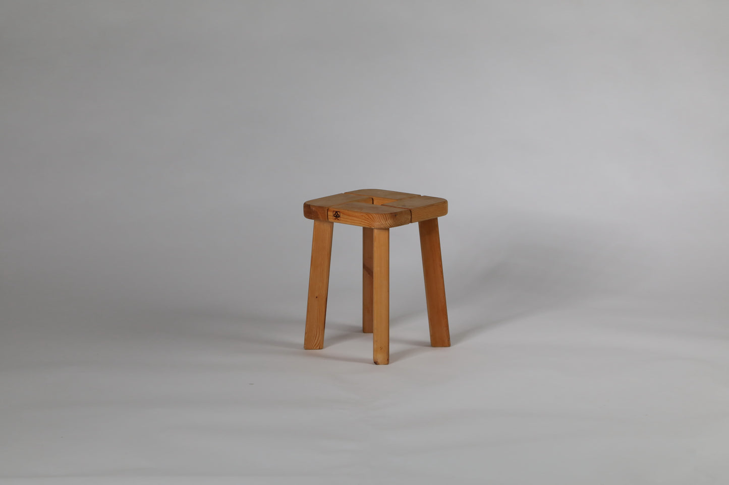 Finnsauna Lagerholm Stool