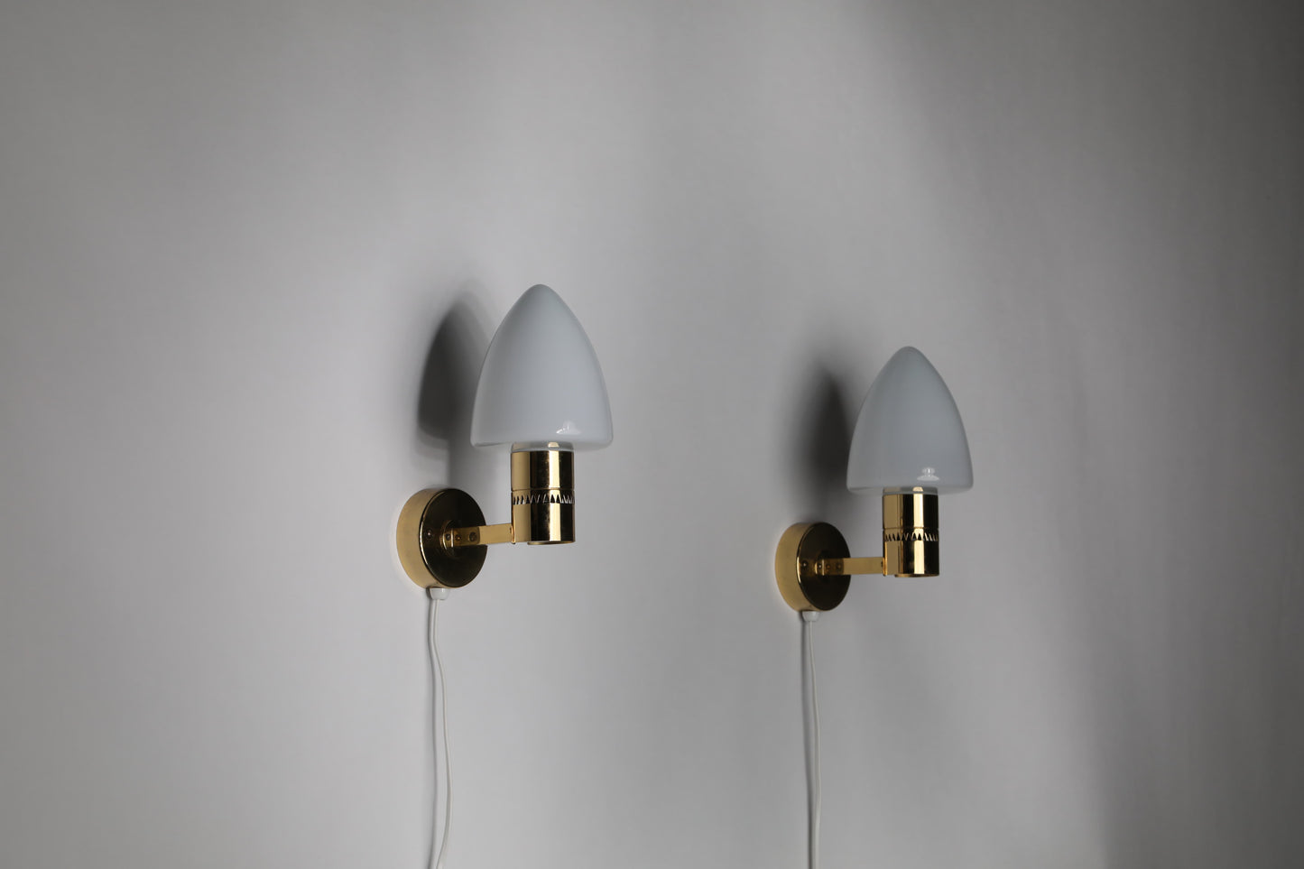 Hans-Agne Jakobsson Markaryd Wall lamp Pair