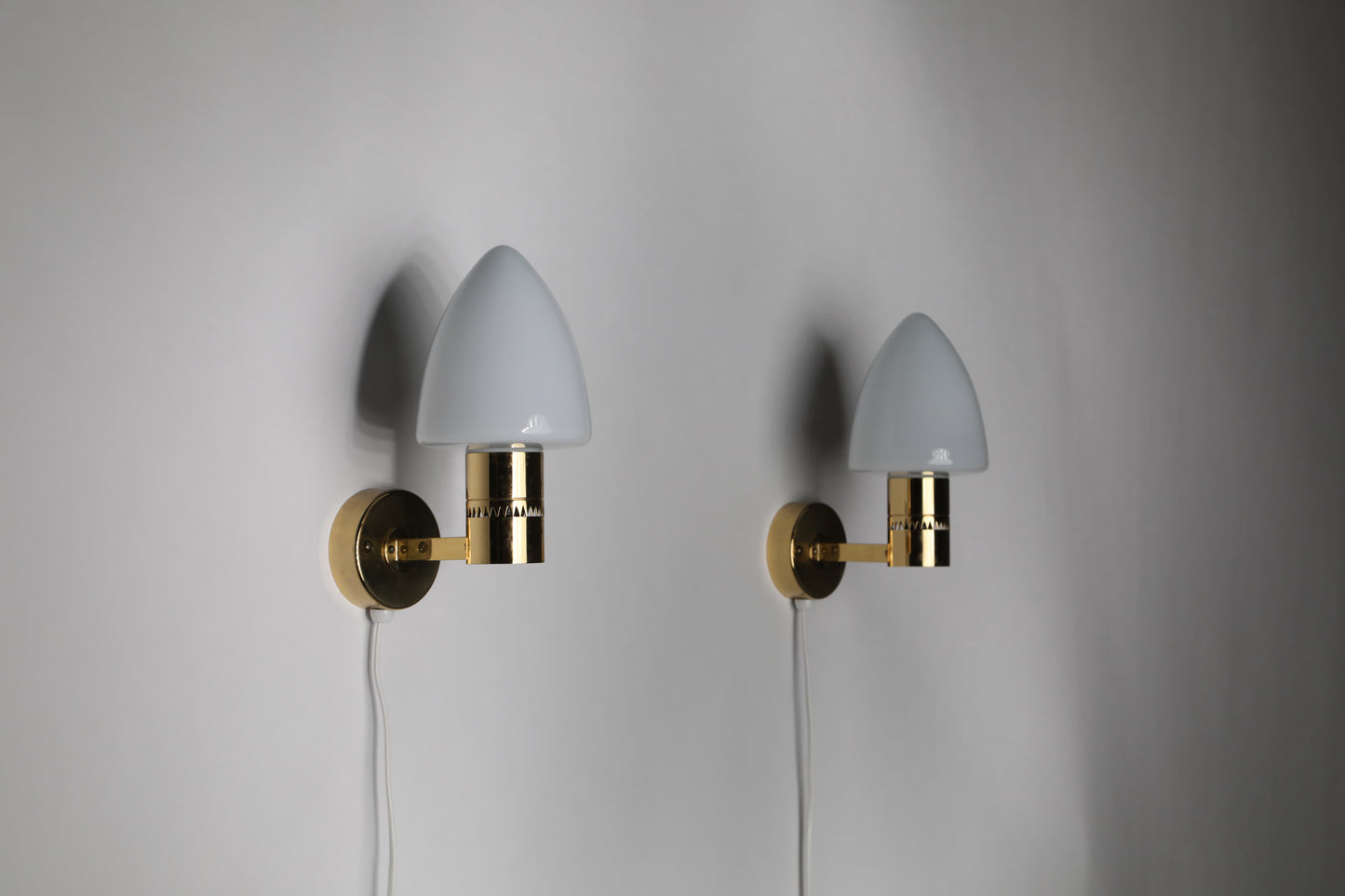 Hans-Agne Jakobsson Markaryd Wall lamp Pair