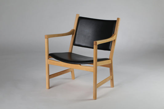 Hans J. Wegner, Carl Hansen &amp; Søn, CH-52 Armchair