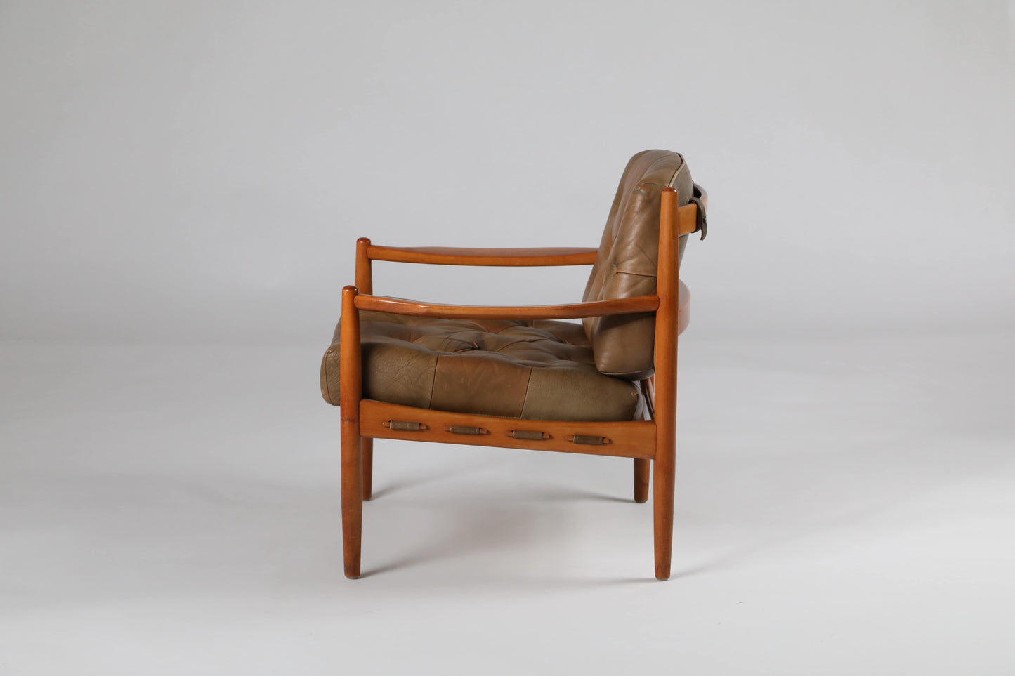 Ingemar Thillmark, OPE möbler, "Läckö" Armchair